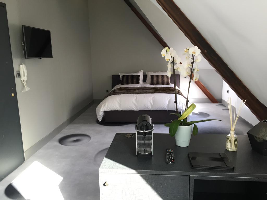 Le Domaine Des Loups Hotell Souchez Eksteriør bilde