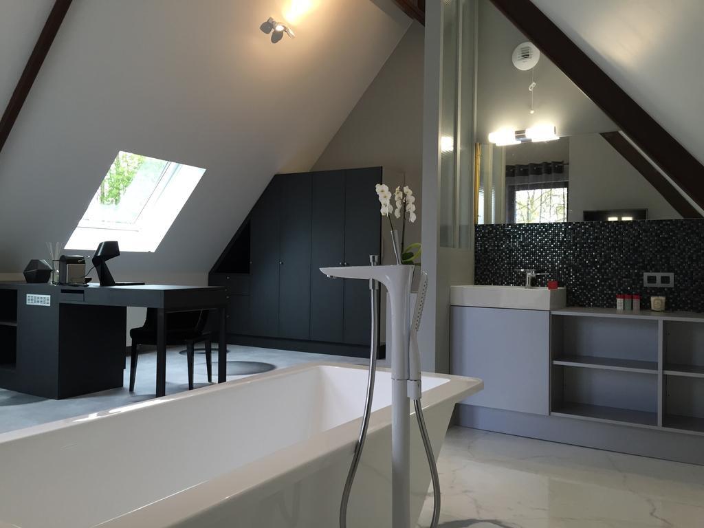 Le Domaine Des Loups Hotell Souchez Eksteriør bilde